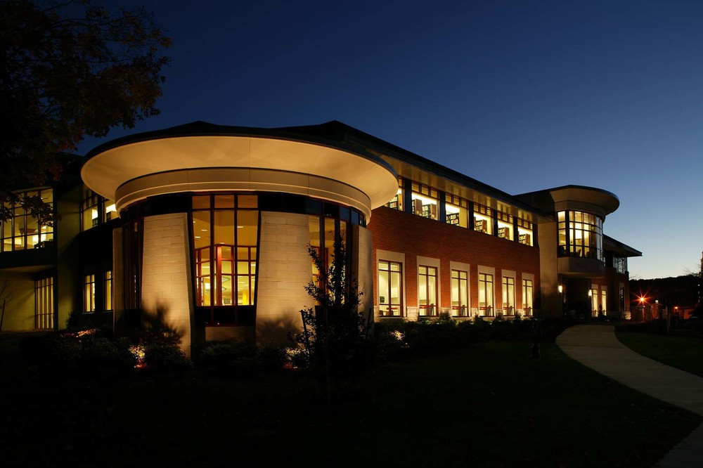 Wellesley Free Library