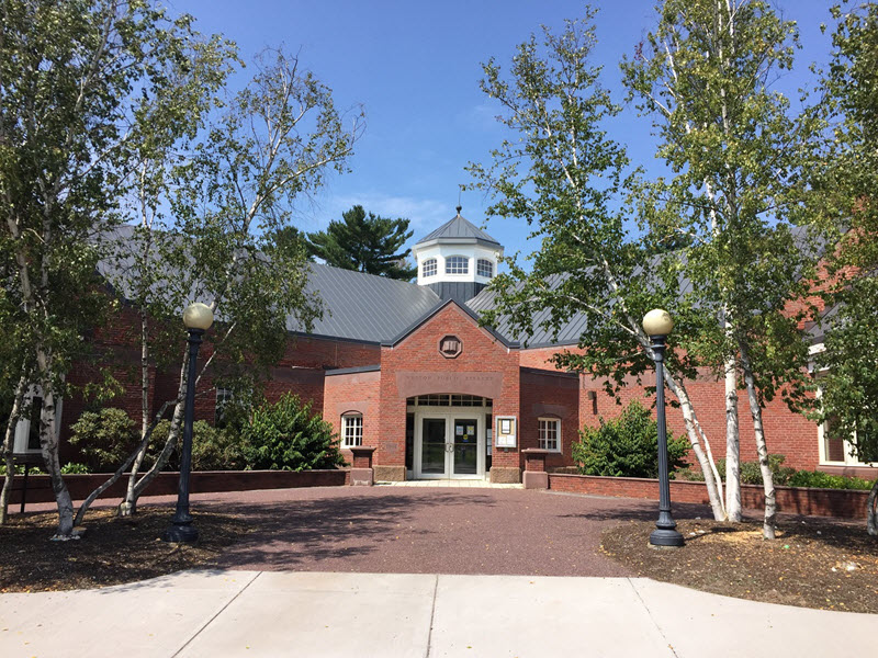 Weston Public Library