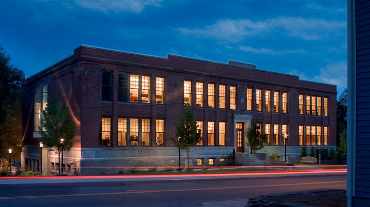 Maynard Public Library